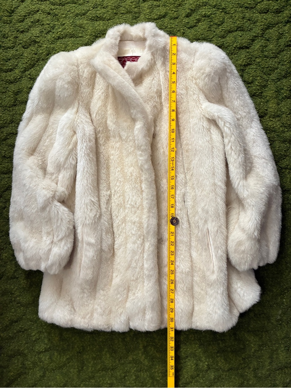 Vintage 1980s Sasson Faux Fur Coat - Picture 9 of 11